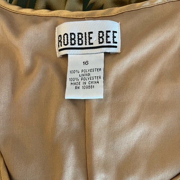 Robbie Bee Tropical Print Pleated Fully Lined Maxi Dress EUC Size 16 - Picture 9 of 11